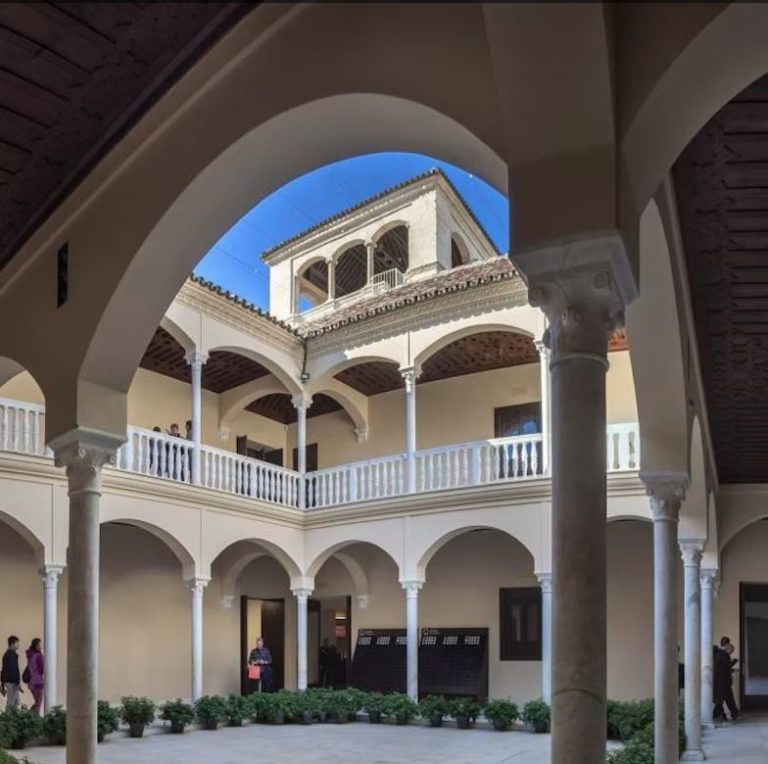 casa picasso 768x764