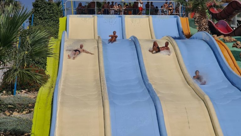 Entradas Parque acuatico Aquavelis 7 768x433