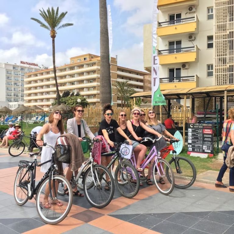 Ruta guiada en bici electrica por Torremolinos 2 768x768
