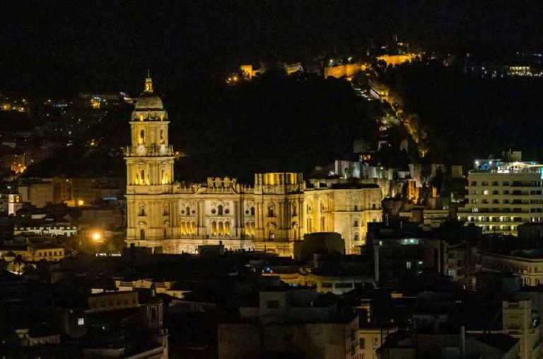 free tour malaga misteriosa 3 768x507