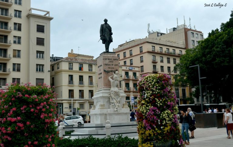 monumento manuel domingo larios y larios 73281 xl 768x486