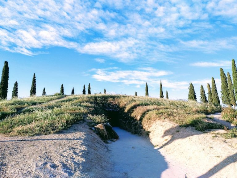 visitas guiadas dolmenes y torcal antequera 8 768x576