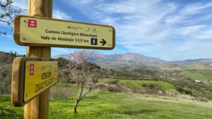 Camino Geológico Malacitano