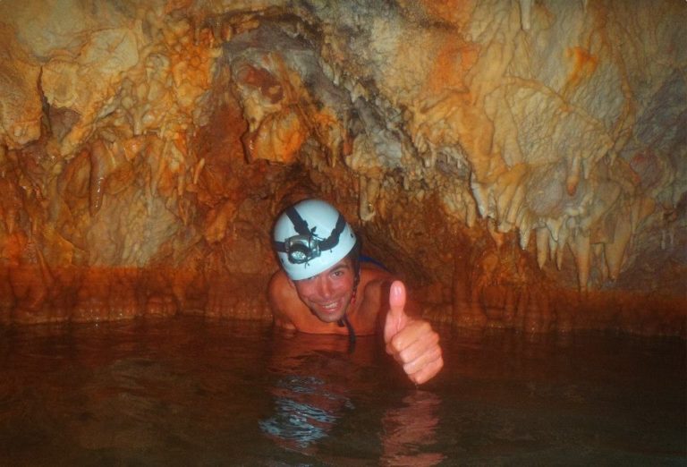 via ferrata cueva excentricas 5 768x522