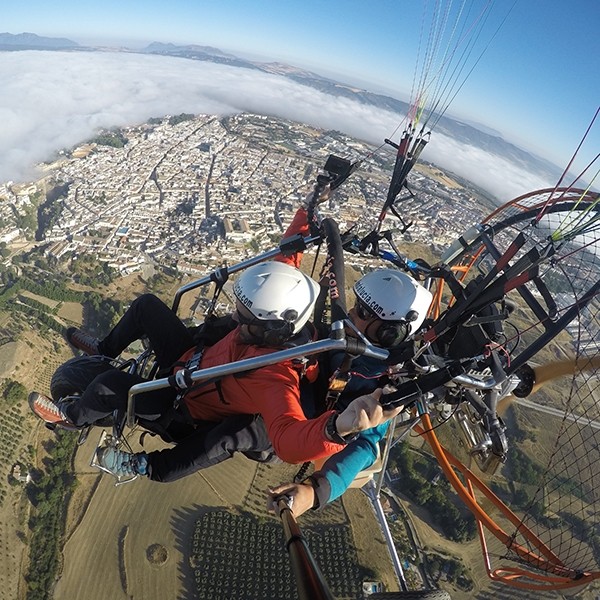 vuelo en paramotor biplaza en ronda