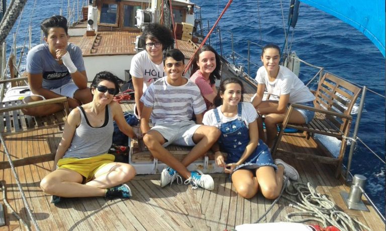 Alquiler de velero privado para fiestas 5 768x459