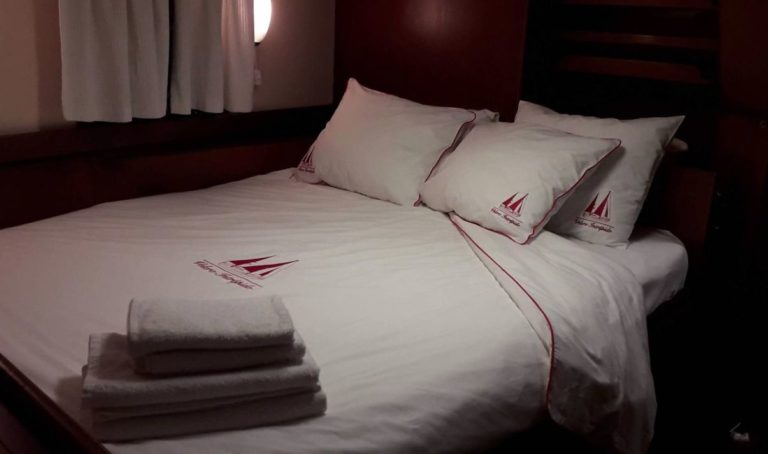 cama velero noche romantica 1 768x454