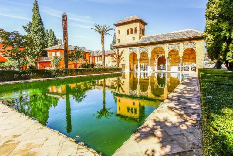 Excursion a Granada un dia por libre desde malaga 9 768x513