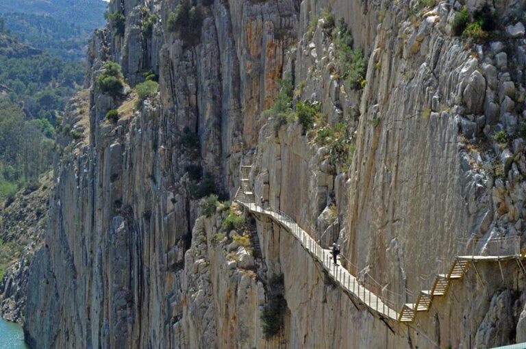 entrada caminito del rey premium 12 768x510