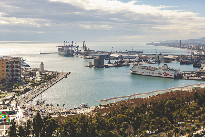 Paseo en catamaran desde puerto de malaga