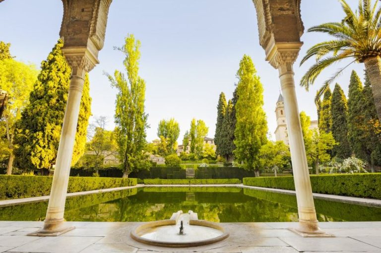 visita guiada alhambra granada 3 768x510