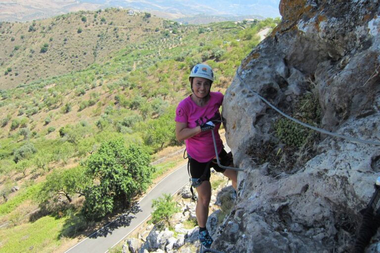 Via Ferrata K2 Comares cueva de las ventanas 3 768x511