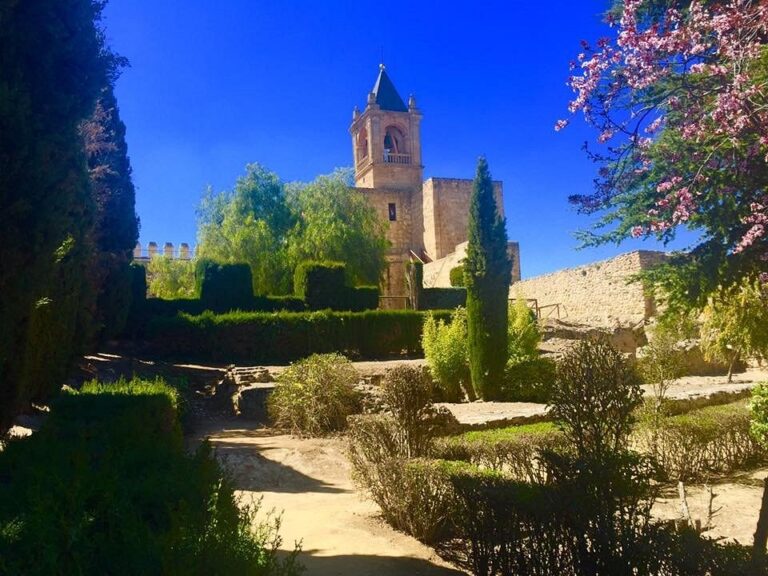 jardin alcazaba antequera 768x576