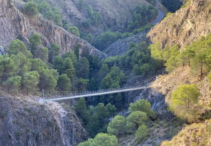 cómo hacer la ruta El Saltillo en Canillas del Aceituno