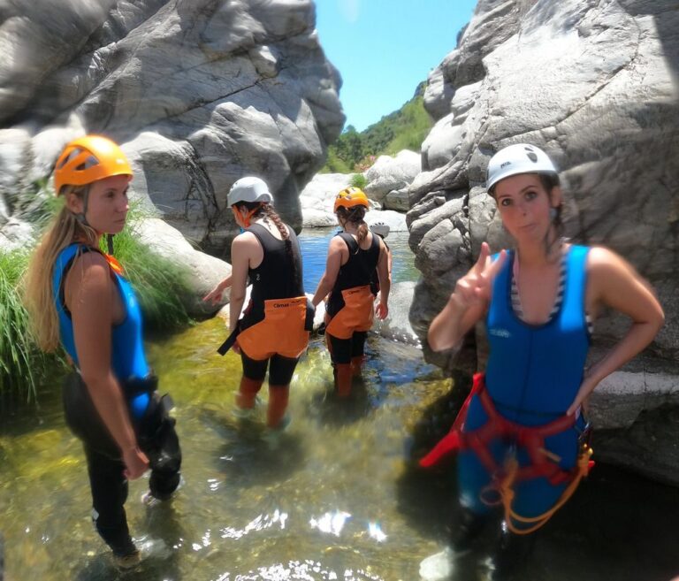 Descenso Barranco Guadalmina Barranquismo en Marbella 2 768x657