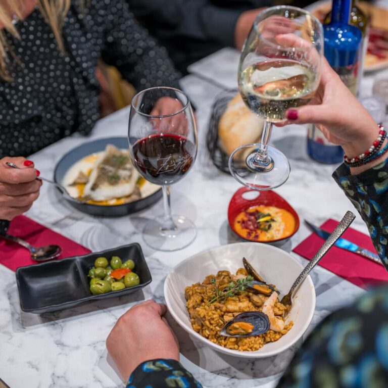 Cena con Espectaculo Flamenco MALAGA 1 768x768