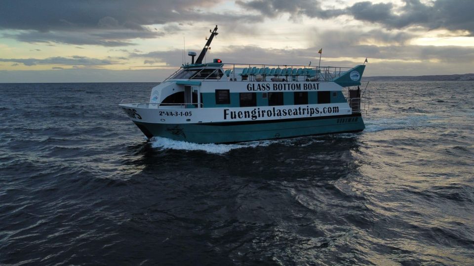 Fiesta en catamarán con Dj