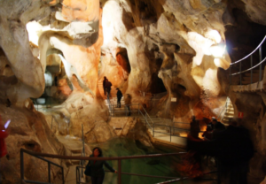 La Cueva del Tesoro, un rincón único en Málaga