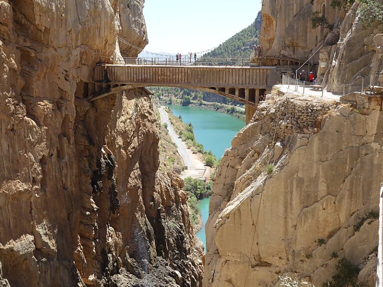 Caminito del Rey a la sombra 5 768x576