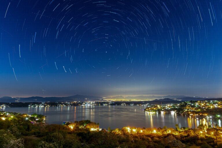 Avistamiento de estrellas en catamaran 1 768x512