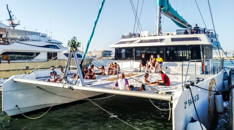 Crucero en catamaran con Bano DJ 2 768x426