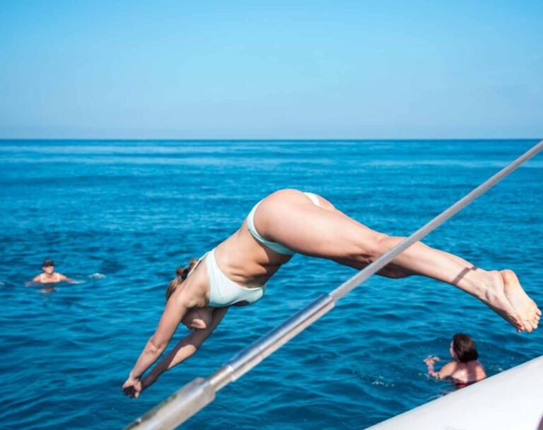 Crucero en catamaran con Bano DJ 5 768x608