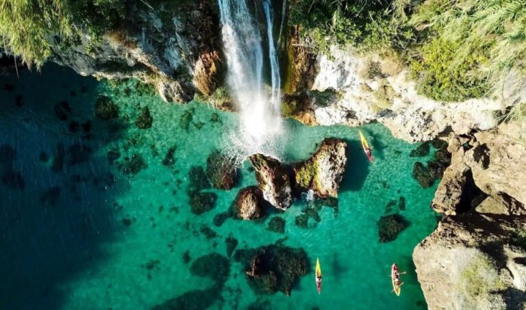 Kayak por Acantilados de Nerja 5 768x453