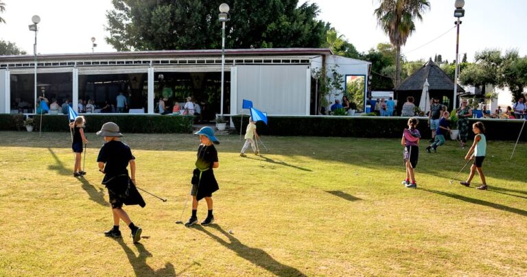 Espectaculo ecuestre en fuengirola 4 768x404