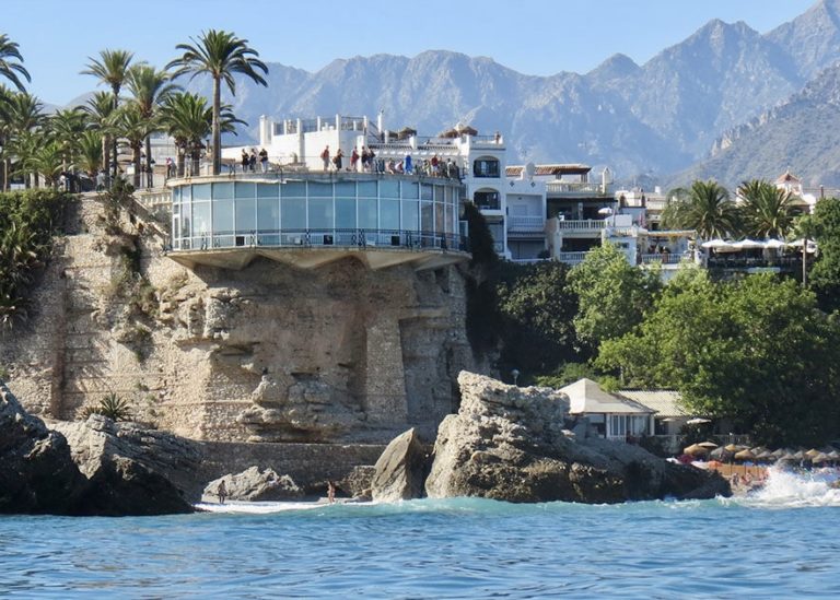 Tour a Nerja y Frigiliana 3 1