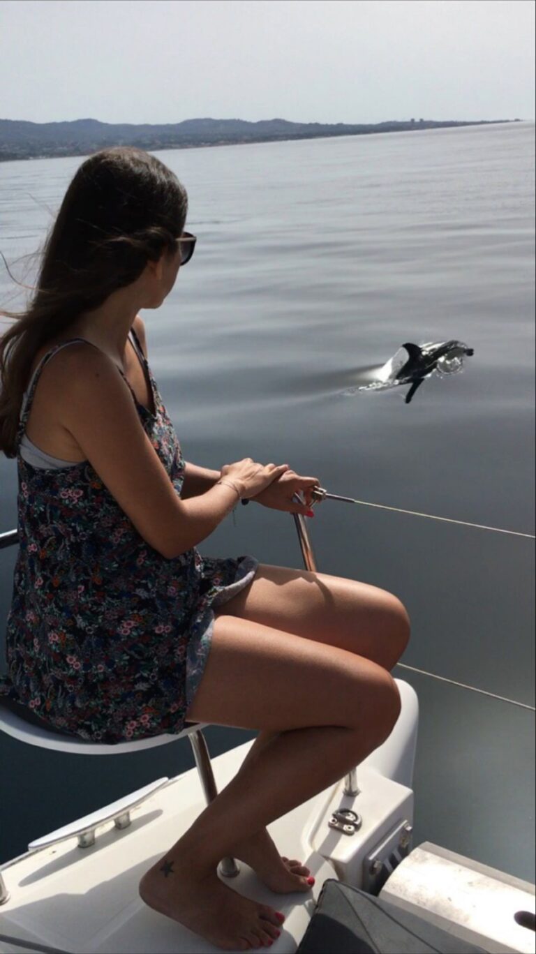 avistamiento de delfines en marbella 5 768x1367
