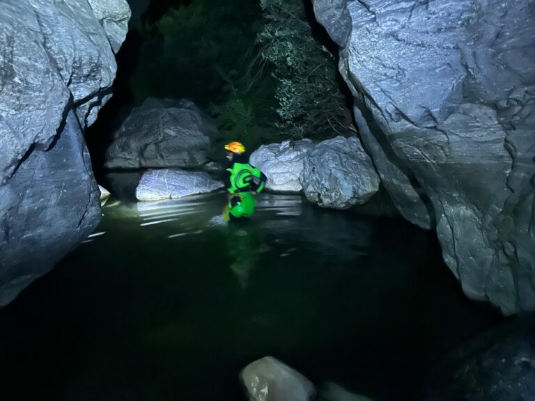 Descenso nocturno Rio Guadalmina 8 768x576
