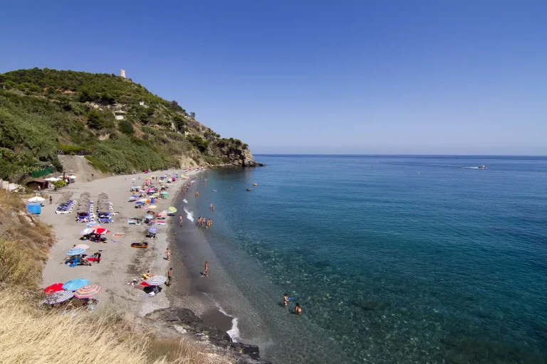 Playa de Maro - Costa del Sol Oriental