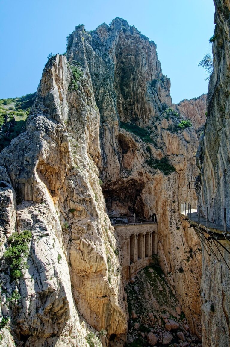 caminito del rey en frances 5 768x1159