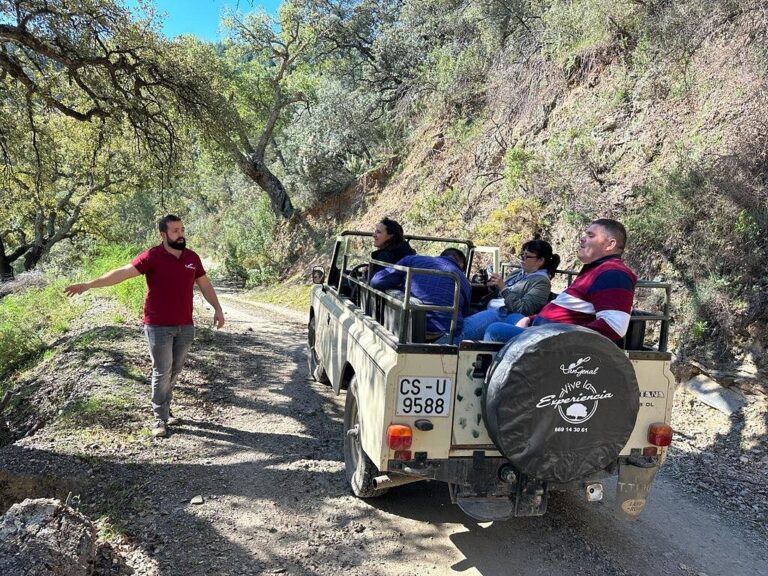 Ruta gastronomica del cerdo iberico Vall Genal 2 768x576