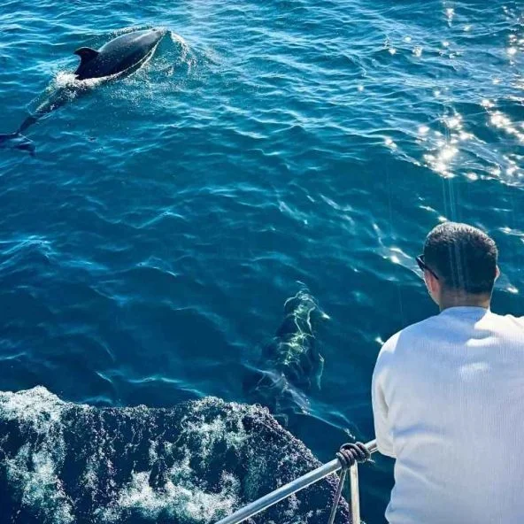 excursion en barco con tobogan 9