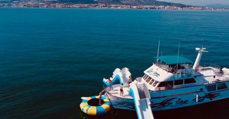 excursion en barco desde benalmadena con tobogan xxl y actividades acuaticas 5 768x401