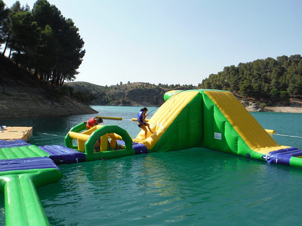 Parque Acuático Flotante La Isla