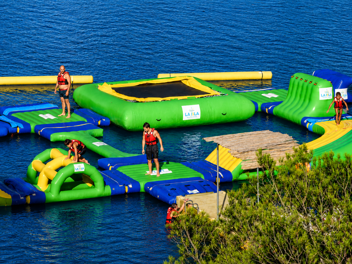 Parque Acuático Flotante La Isla