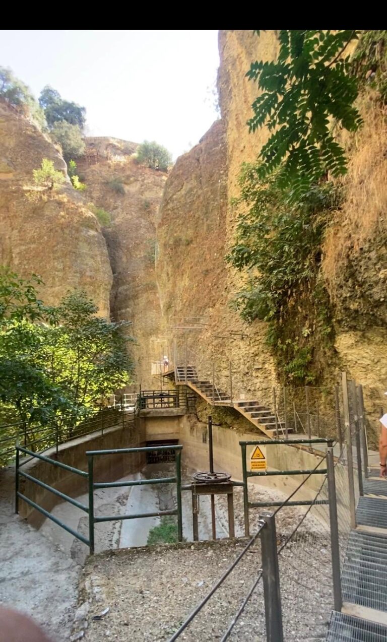 desfiladero del tajo ronda 5 768x1274